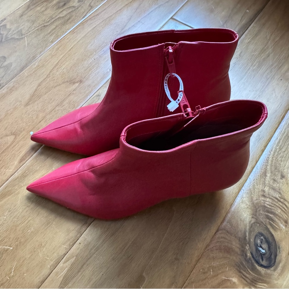NWT Gianni Bini Leather Ankle Boots Red Sz 6 (no original box) - Picture 5 of 8
